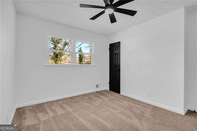 5240 Omalley Lane, Stone Mountain, GA 30088