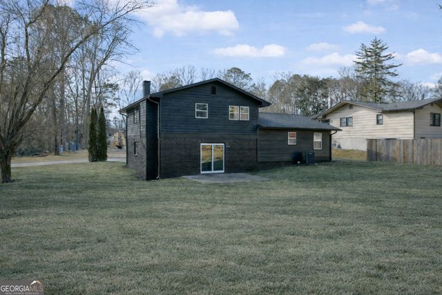 5240 Omalley Lane, Stone Mountain, GA 30088