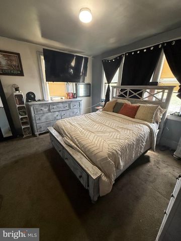 123 ASHLAND AVE, Lawnside, NJ 08045