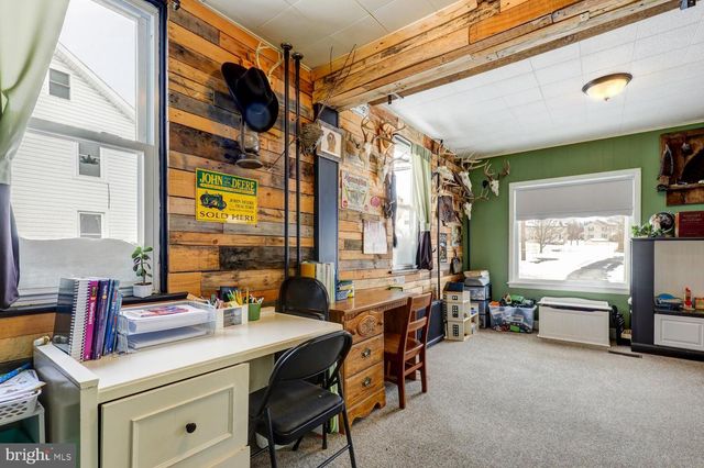 1295 READING RD, Denver, PA 17517