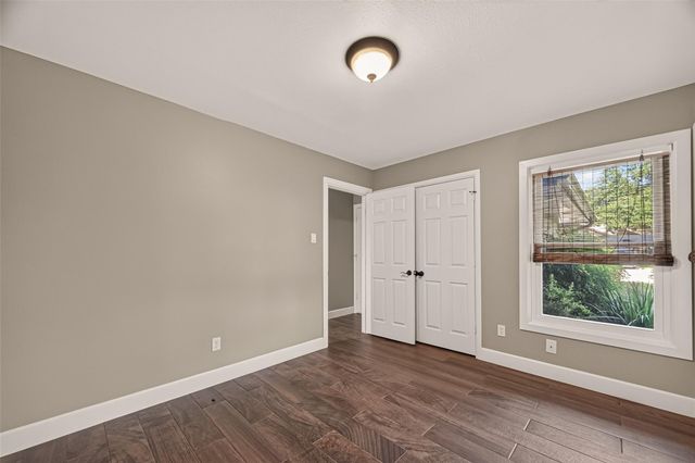 2119 Braesmeadow Lane, Sugar Land, TX 77479