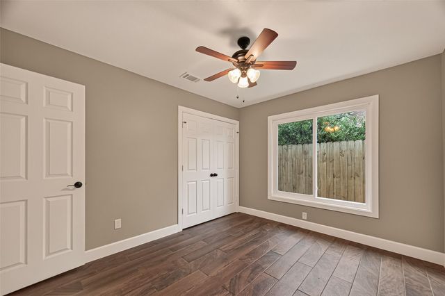 2119 Braesmeadow Lane, Sugar Land, TX 77479