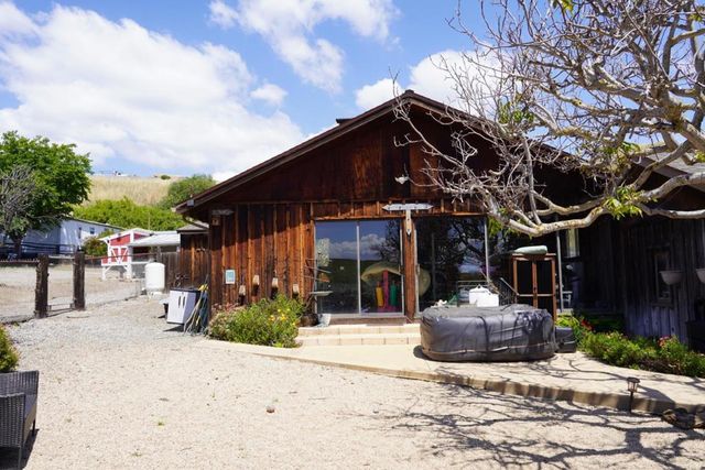 2375 Old Calaveras Road, Milpitas, CA 95035