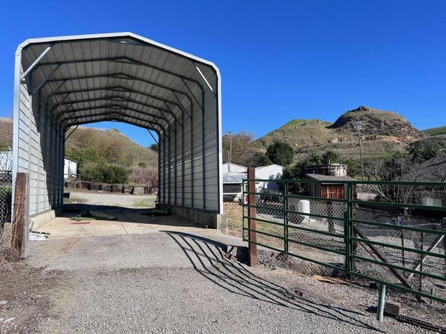 2375 Old Calaveras Road, Milpitas, CA 95035