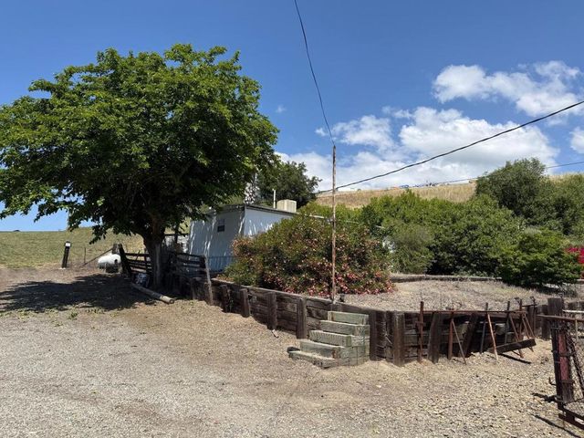 2375 Old Calaveras Road, Milpitas, CA 95035