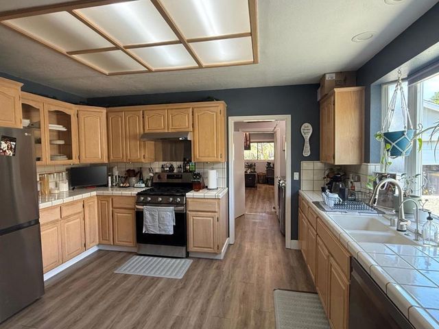 2375 Old Calaveras Road, Milpitas, CA 95035