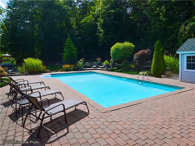 130 Alpine Estates Drive, Cranston, RI 02921