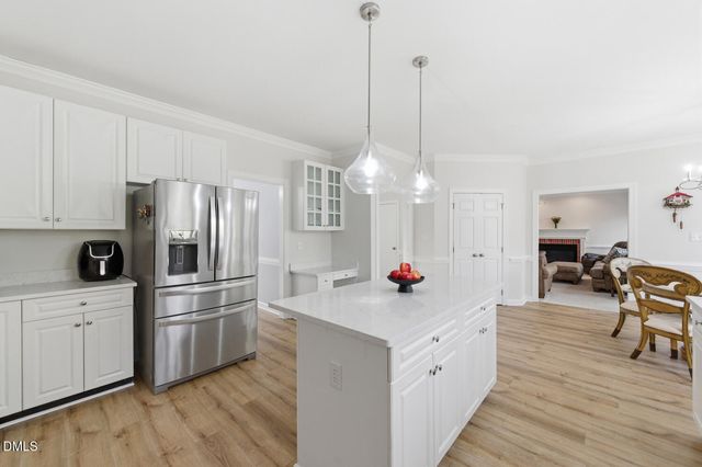 5417 Willow Bridge Lane, Fuquay Varina, NC 27526