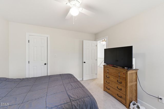 5417 Willow Bridge Lane, Fuquay Varina, NC 27526