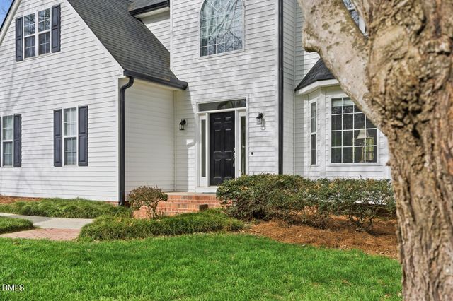 5417 Willow Bridge Lane, Fuquay Varina, NC 27526