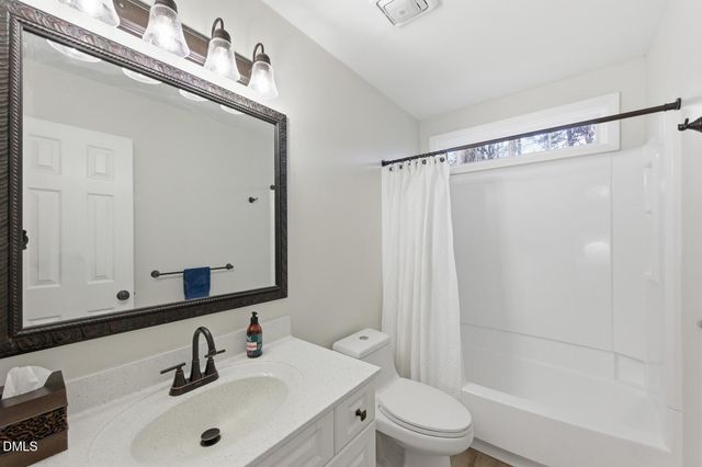 5417 Willow Bridge Lane, Fuquay Varina, NC 27526