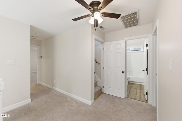 5417 Willow Bridge Lane, Fuquay Varina, NC 27526