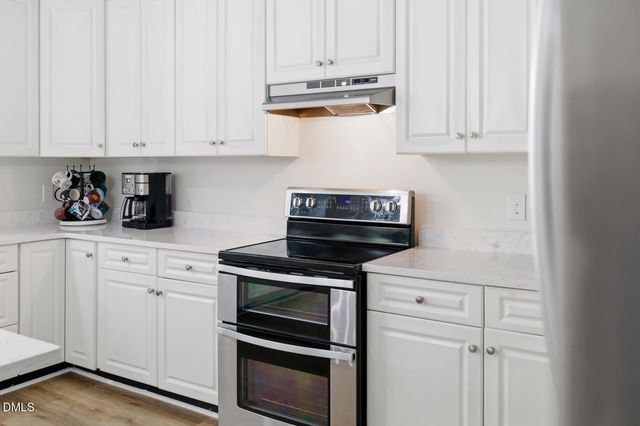 5417 Willow Bridge Lane, Fuquay Varina, NC 27526