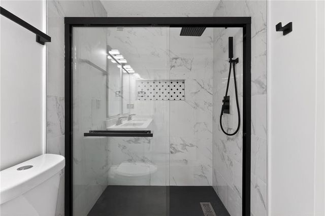 4166 Howell Park Road, Duluth, GA 30096