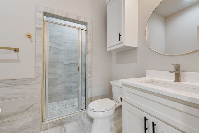 216 Red Wing Drive, Dallas, TX 75241