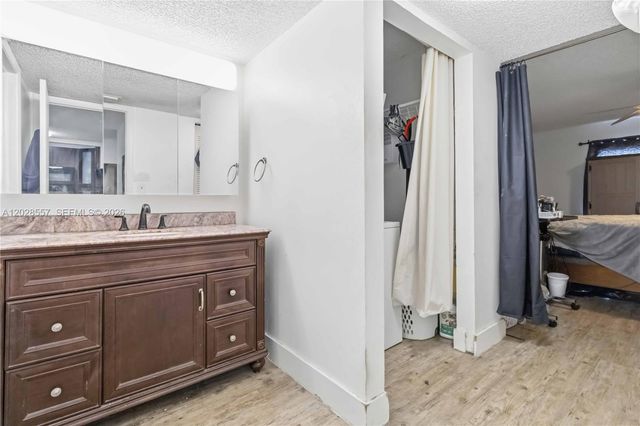 7521 NW 16th Street 4307, Plantation, FL 33313