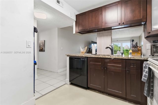 7521 NW 16th Street 4307, Plantation, FL 33313