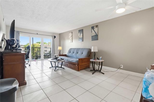 7521 NW 16th Street 4307, Plantation, FL 33313