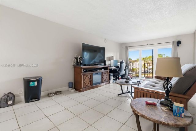 7521 NW 16th Street 4307, Plantation, FL 33313