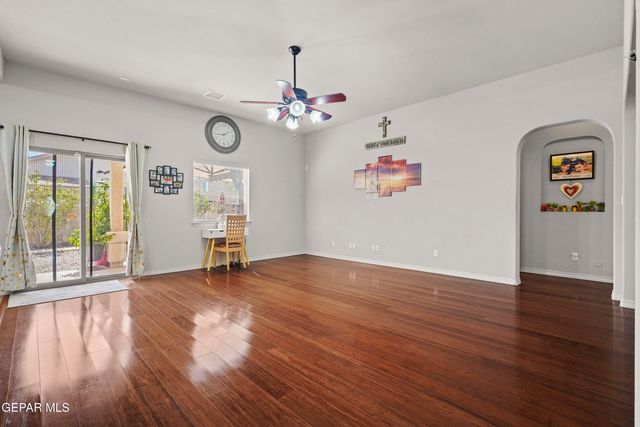 14560 Meadown Lawn, El Paso, TX 79938