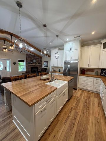 75 Letha Petrey Road, Williamsburg, KY 40769