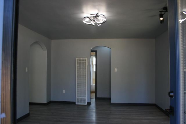321 Pleasant St #B, Grass Valley, CA 95945