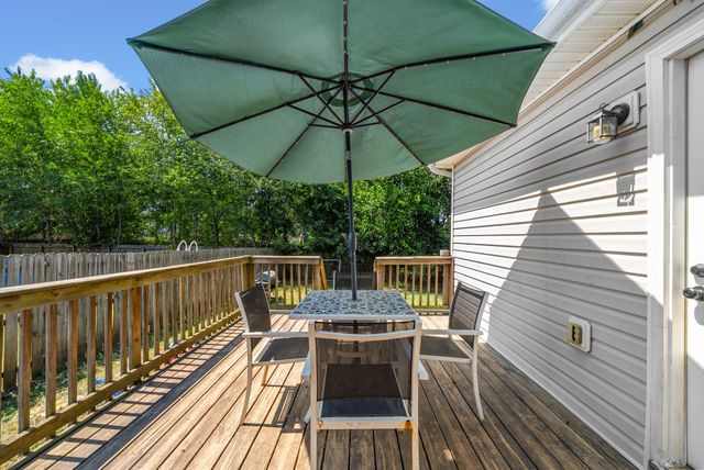 3718 Nadia Dr, Clarksville, TN 37040