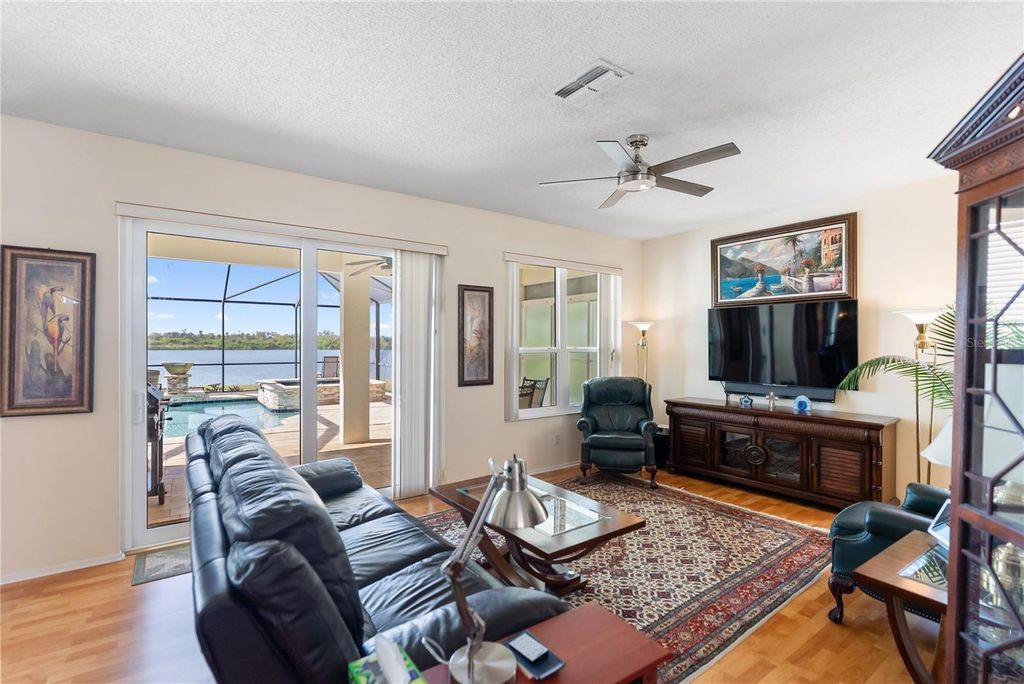 Image 6 of property listing at 5070 47TH STREET W, Bradenton, FL 34210