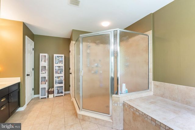 3230 SABER RD, Huntingtown, MD 20639