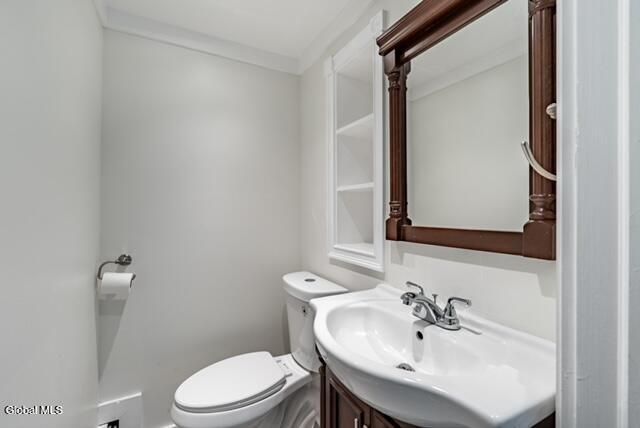 924 River Road, Schodack, NY 12156