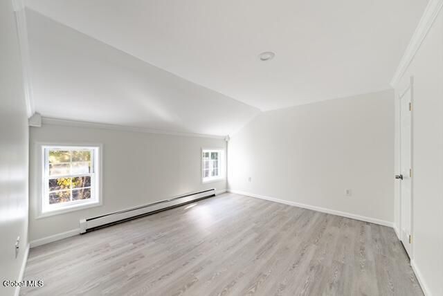 924 River Road, Schodack, NY 12156