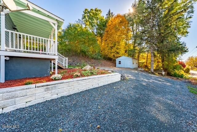 924 River Road, Schodack, NY 12156