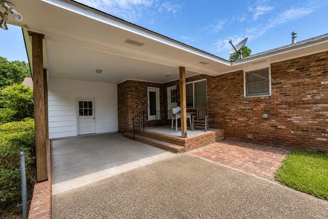 2200 Lancaster Drive, Columbus, GA 31904
