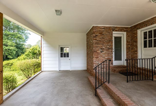 2200 Lancaster Drive, Columbus, GA 31904