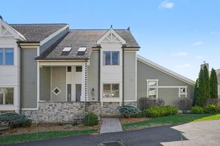 5971 Woodland Lane, Columbia Twp, OH 45227