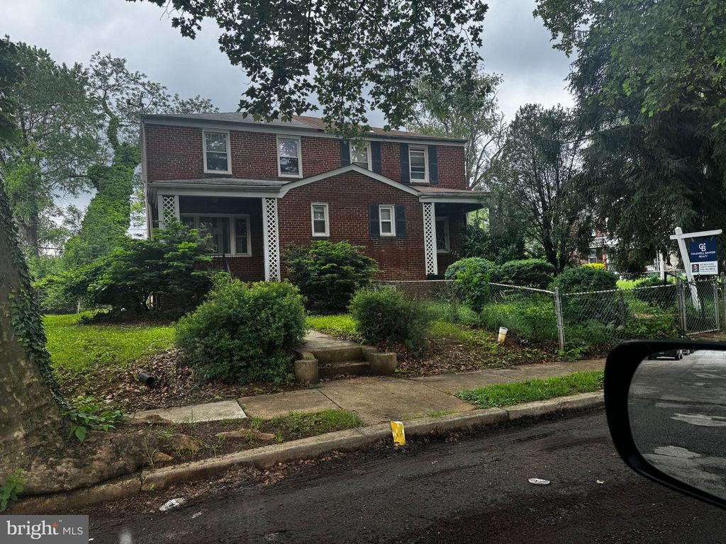 3902 ROSECREST AVE, Baltimore, MD 21215