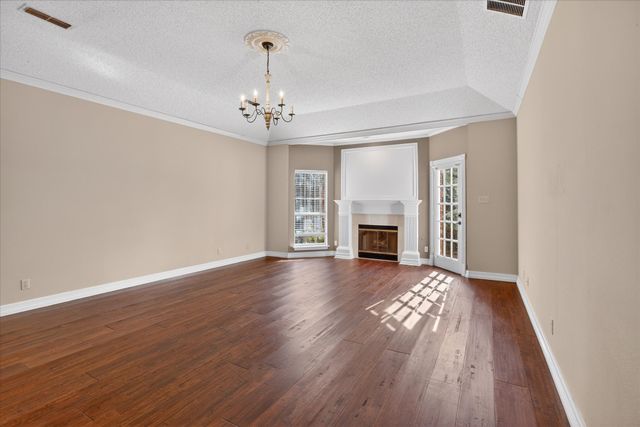 3403 Crossgate Circle S, Colleyville, TX 76034