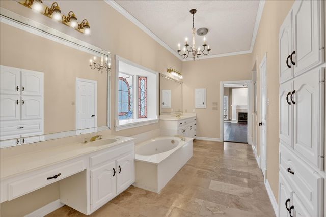 3403 Crossgate Circle S, Colleyville, TX 76034