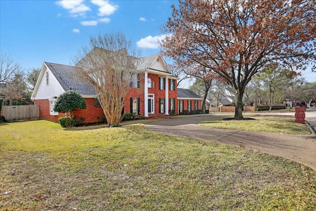 3403 Crossgate Circle S, Colleyville, TX 76034