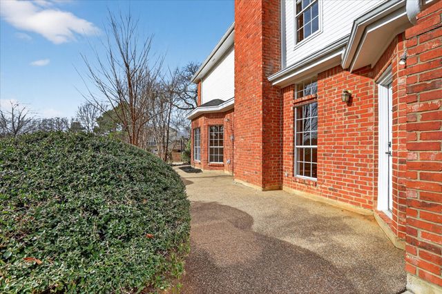 3403 Crossgate Circle S, Colleyville, TX 76034