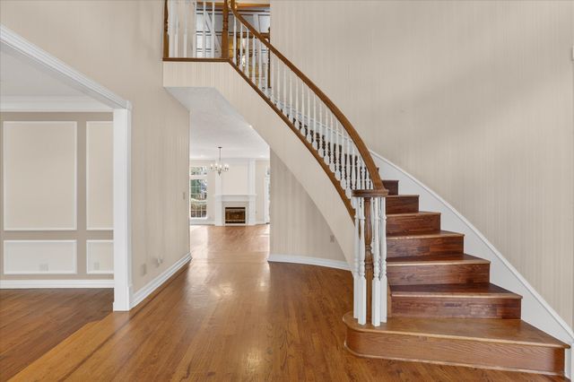 3403 Crossgate Circle S, Colleyville, TX 76034