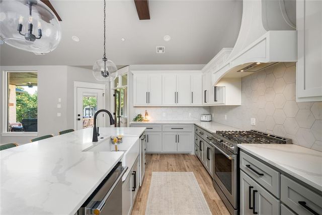 11809 Setenta Grove Circle, Oklahoma City, OK 73150