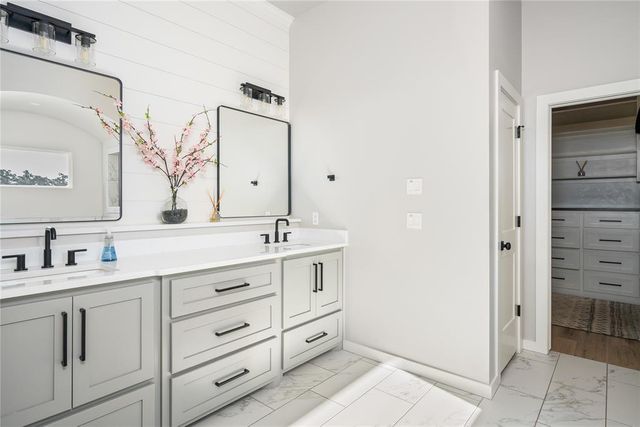 11809 Setenta Grove Circle, Oklahoma City, OK 73150