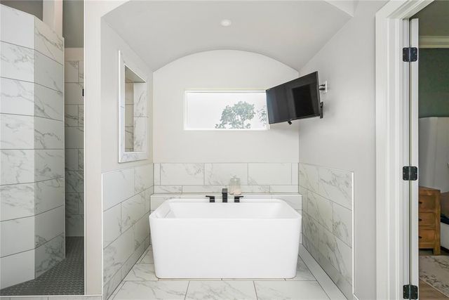 11809 Setenta Grove Circle, Oklahoma City, OK 73150