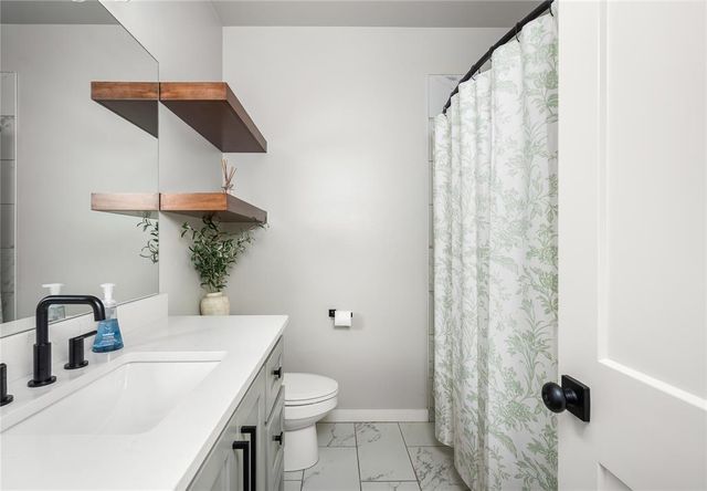 11809 Setenta Grove Circle, Oklahoma City, OK 73150