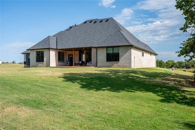 11809 Setenta Grove Circle, Oklahoma City, OK 73150