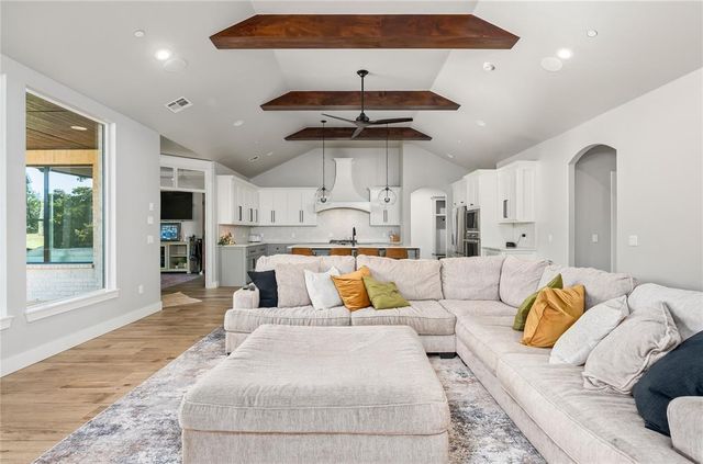 11809 Setenta Grove Circle, Oklahoma City, OK 73150