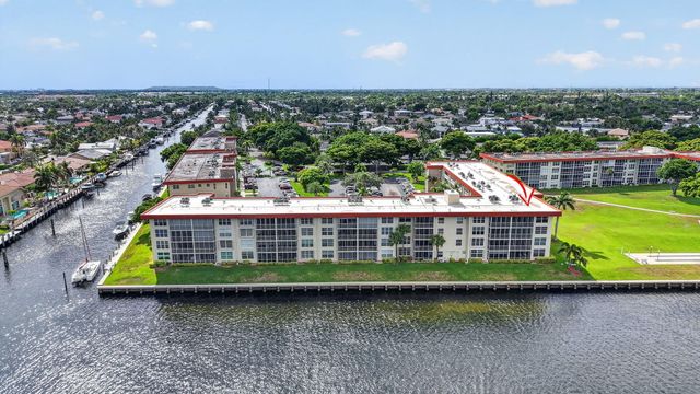 3100 NE 48TH Court 409, Lighthouse Point, FL 33064