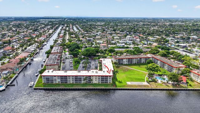 3100 NE 48TH Court 409, Lighthouse Point, FL 33064