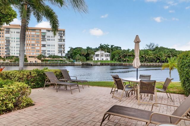 3100 NE 48TH Court 409, Lighthouse Point, FL 33064